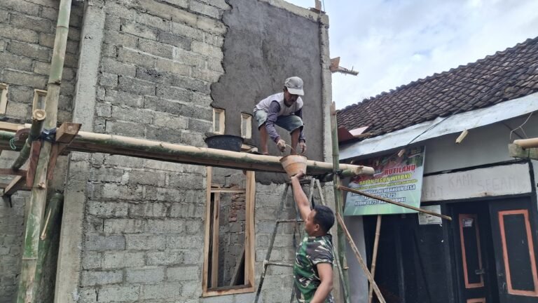 Satgas TMMD 125 Kodim 0825/Banyuwangi Semangat Bangun Rutilahu di Siliragung
