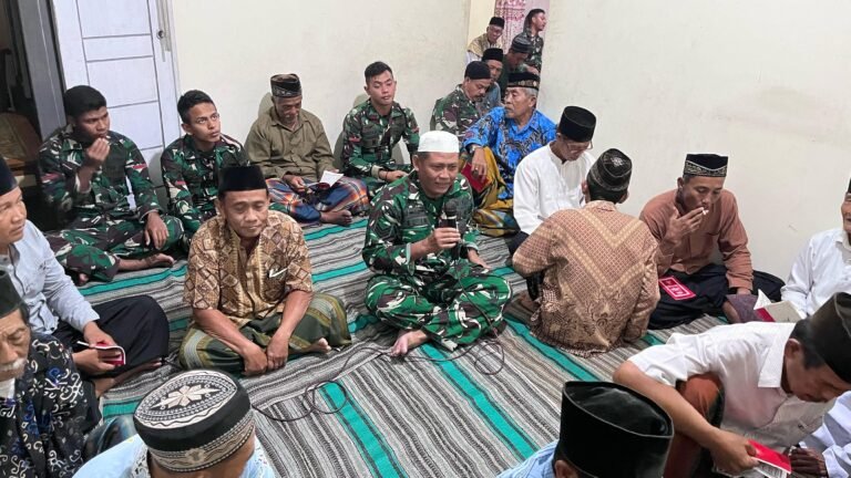 TMMD Tak Hanya Membangun Fisik, Anggota Satgas Gelar Tahlil di Rumah Warga Silirsari