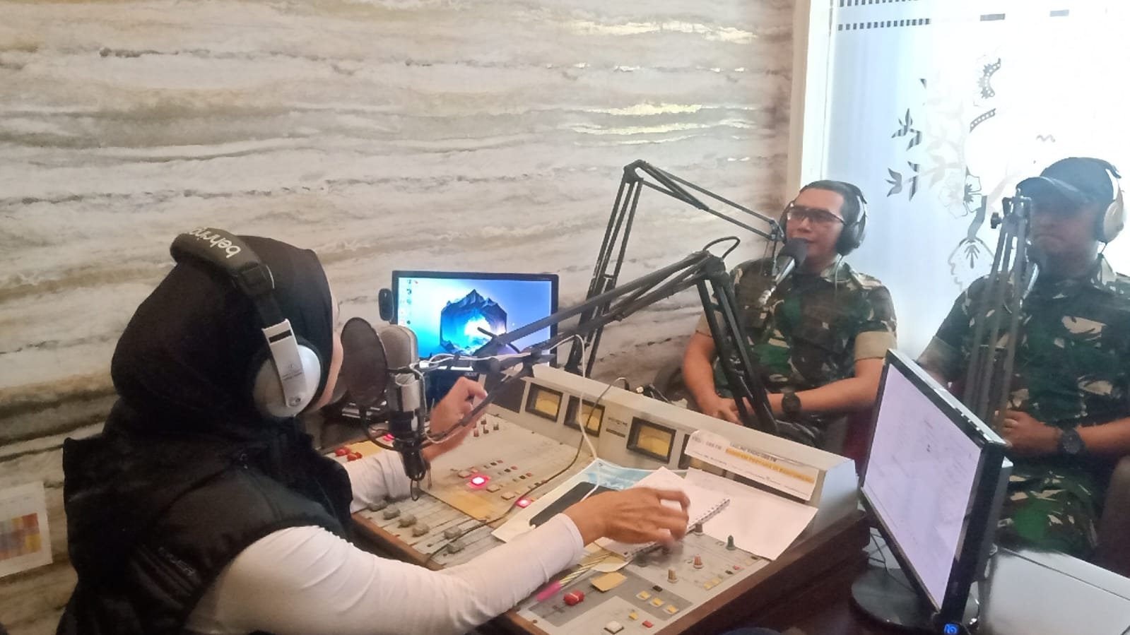 Talk Show Inspiratif Bersama Dandim 0825/Banyuwangi