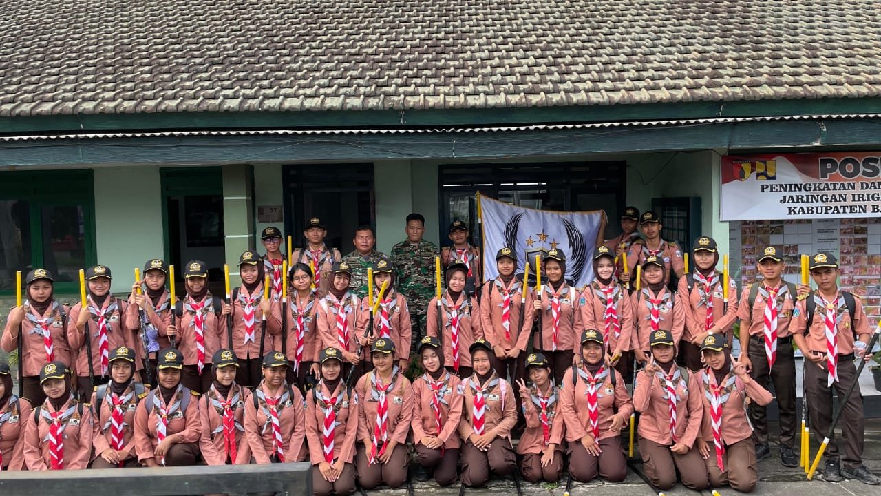 Serka Joko Pitono Dampingi Kegiatan Laksana Pramuka SMAN 1 Tegaldlimo