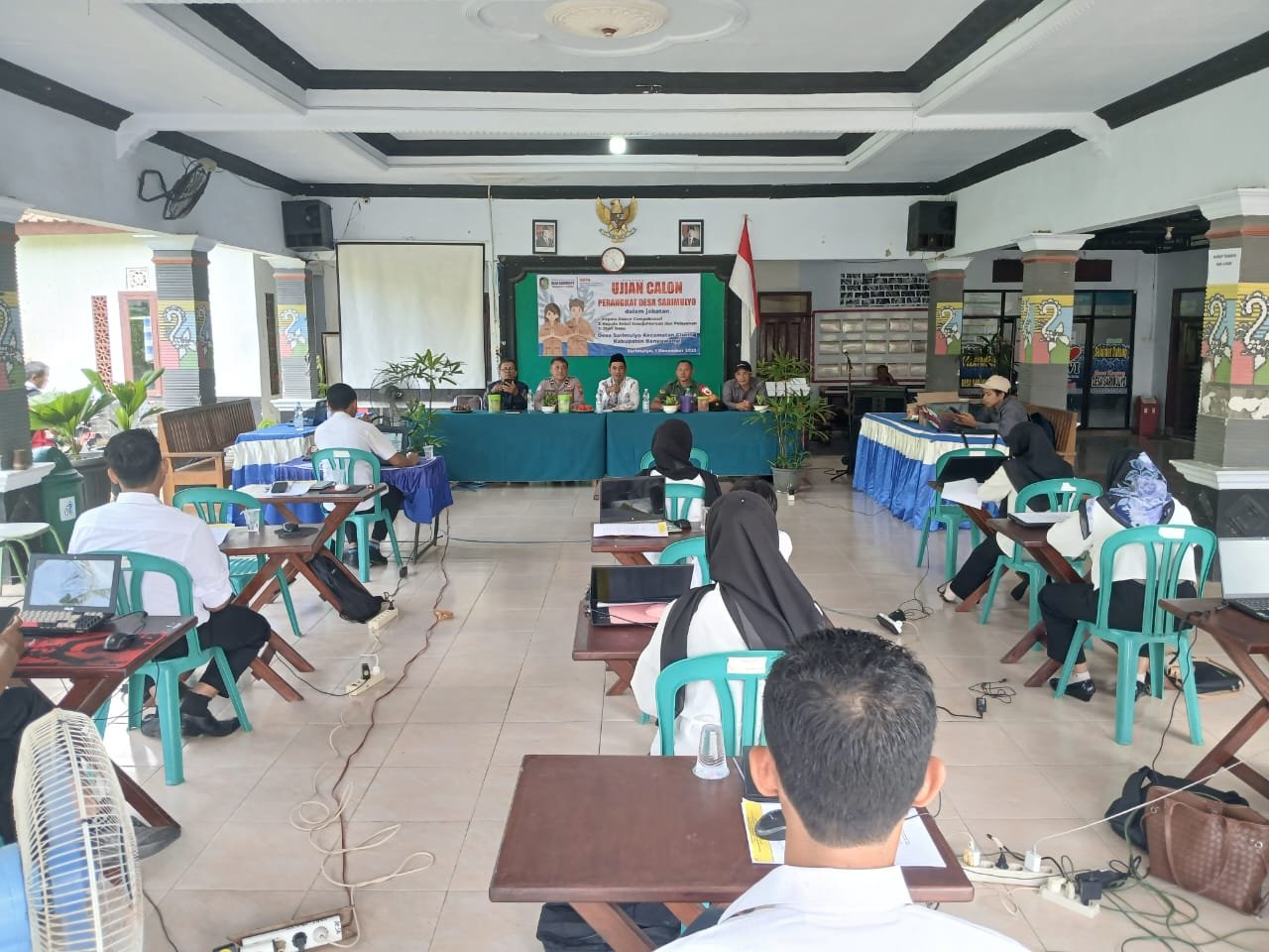 Babinsa Hadirkan Rasa Aman, Seleksi Kasun Cempokosari di Sarimulyo Berjalan Ketat