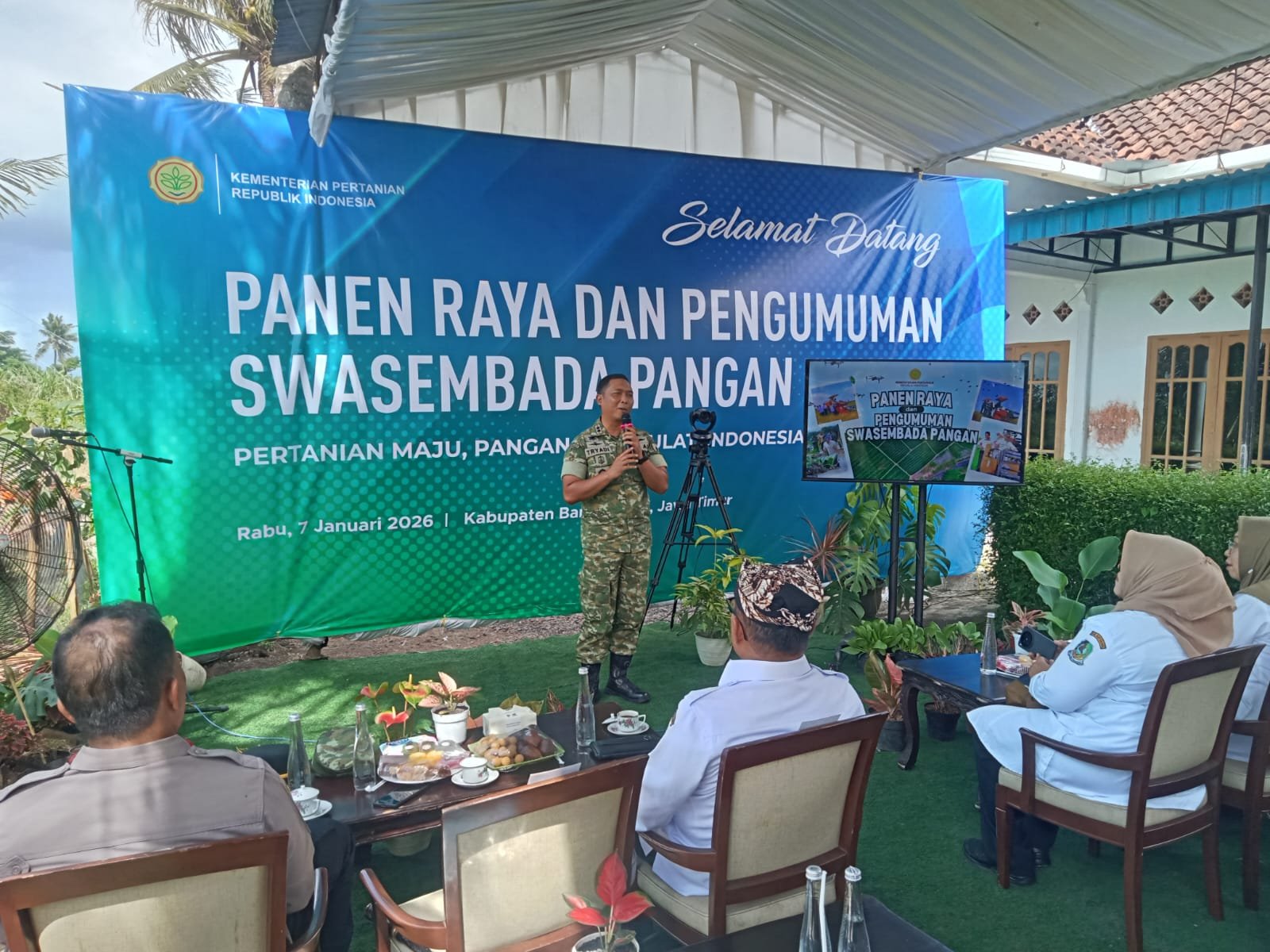 Dandim 0825/Banyuwangi Hadiri Panen Raya dan Pengumuman Swasembada Pangan Bersama Presiden RI Secara Daring