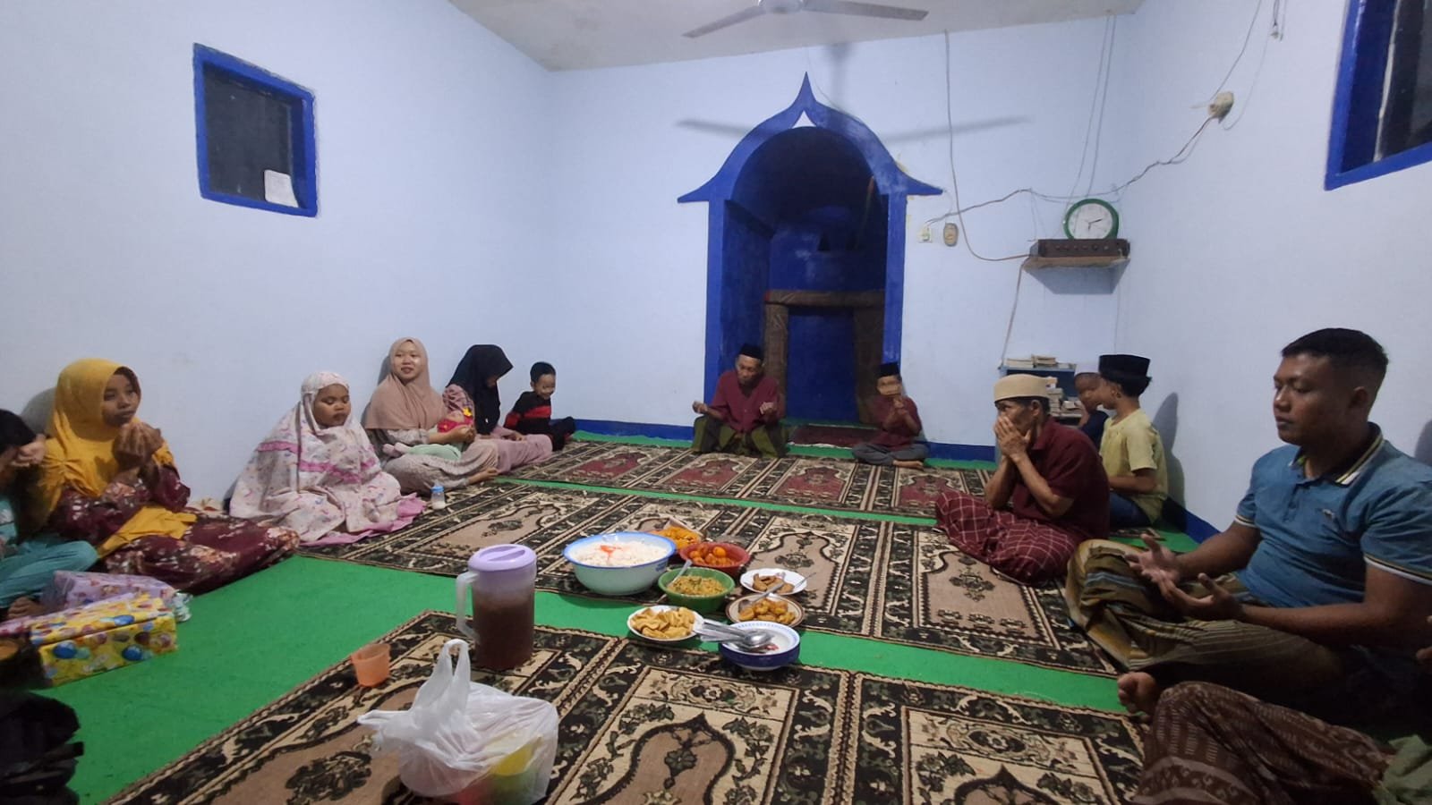 Satgas TMMD Ke-128 Ikuti Yasinan Rutin Bersama Warga di Musholla Al Ikhwan