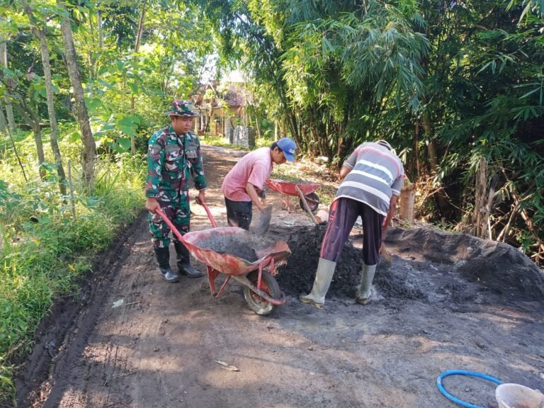 Pembangunan Tanggul Penahan Tanah di Dusun Klagin Desa Brabe Capai 85 Persen